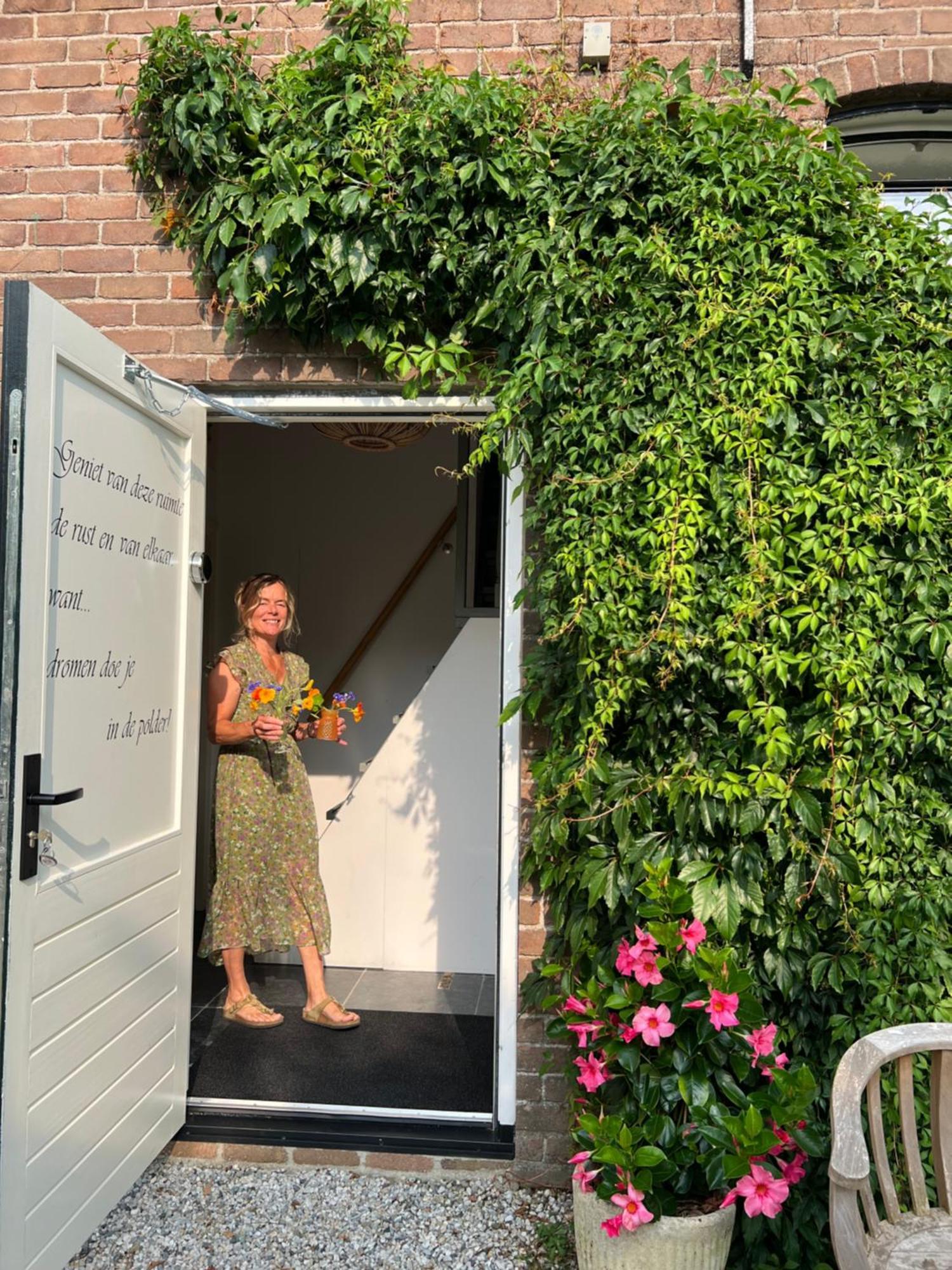 B & B 'Droom In De Polder De Suite Met Prive Sauna Arnemuiden Ngoại thất bức ảnh