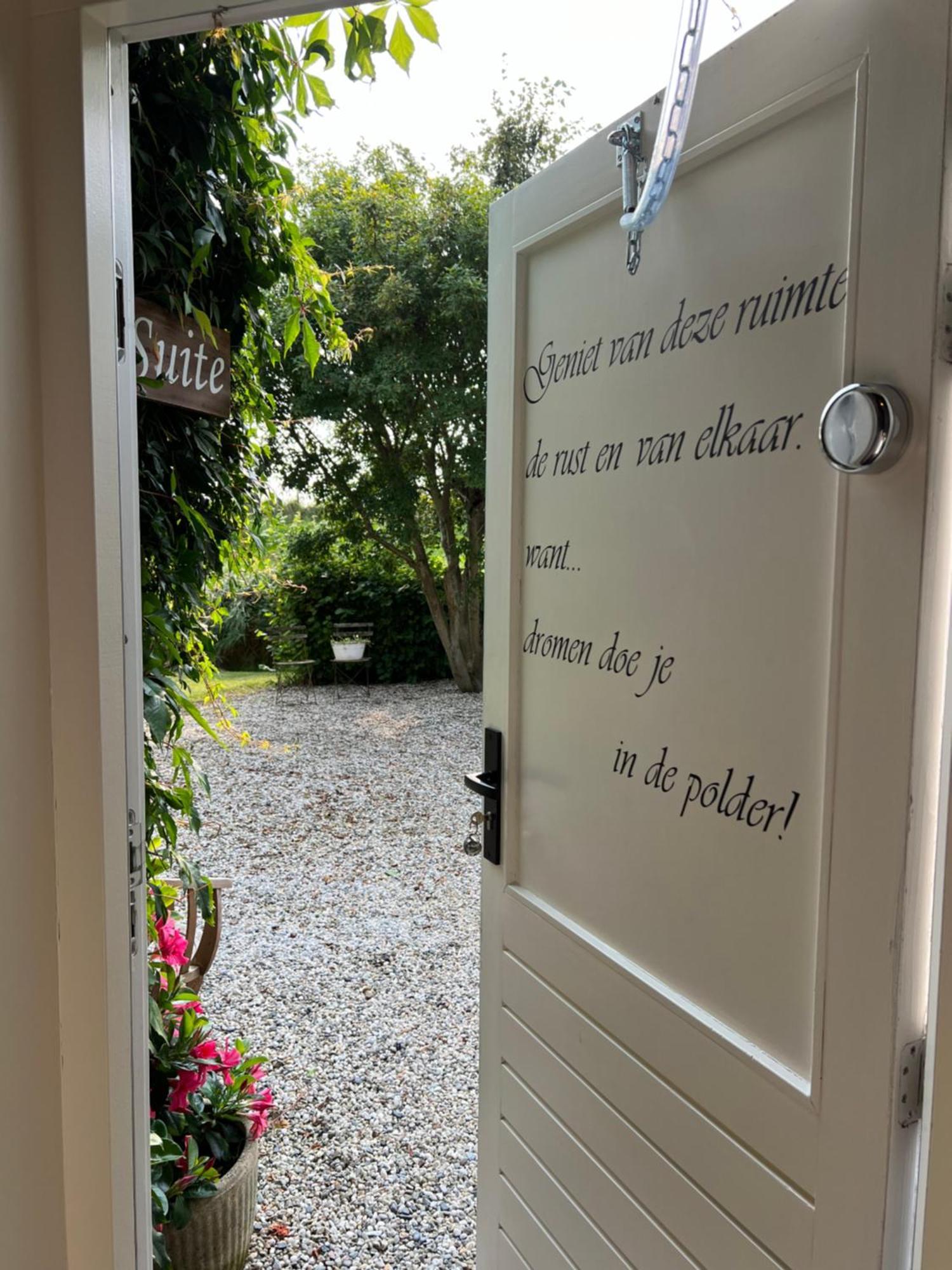 B & B 'Droom In De Polder De Suite Met Prive Sauna Arnemuiden Ngoại thất bức ảnh