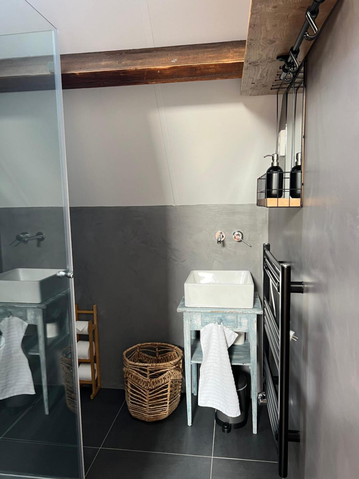 B & B 'Droom In De Polder De Suite Met Prive Sauna Arnemuiden Ngoại thất bức ảnh